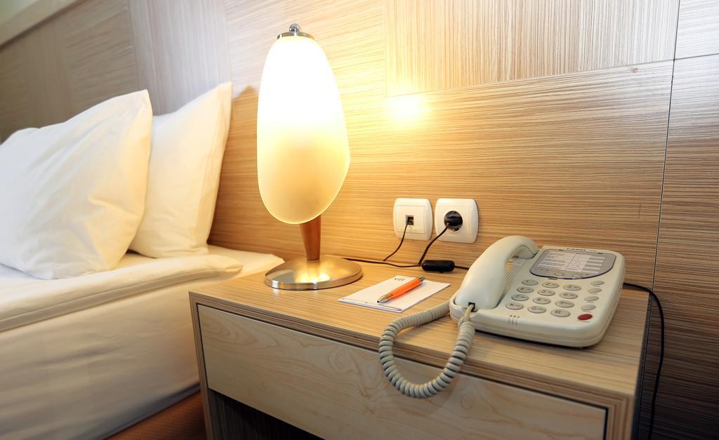 King Hotel Cankaya Ankara Chambre photo