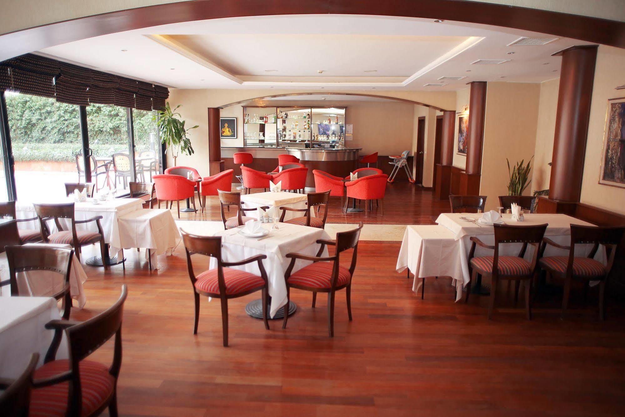 King Hotel Cankaya Ankara Extérieur photo
