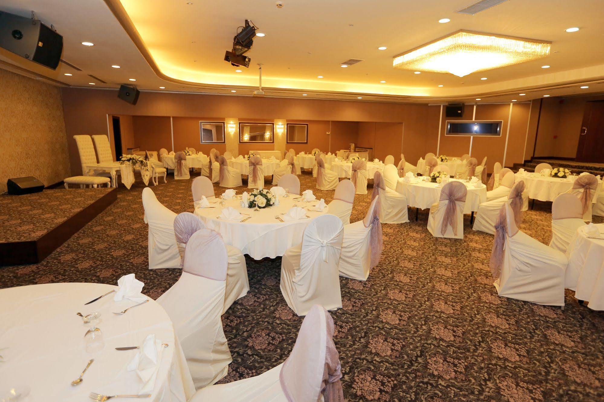 King Hotel Cankaya Ankara Extérieur photo